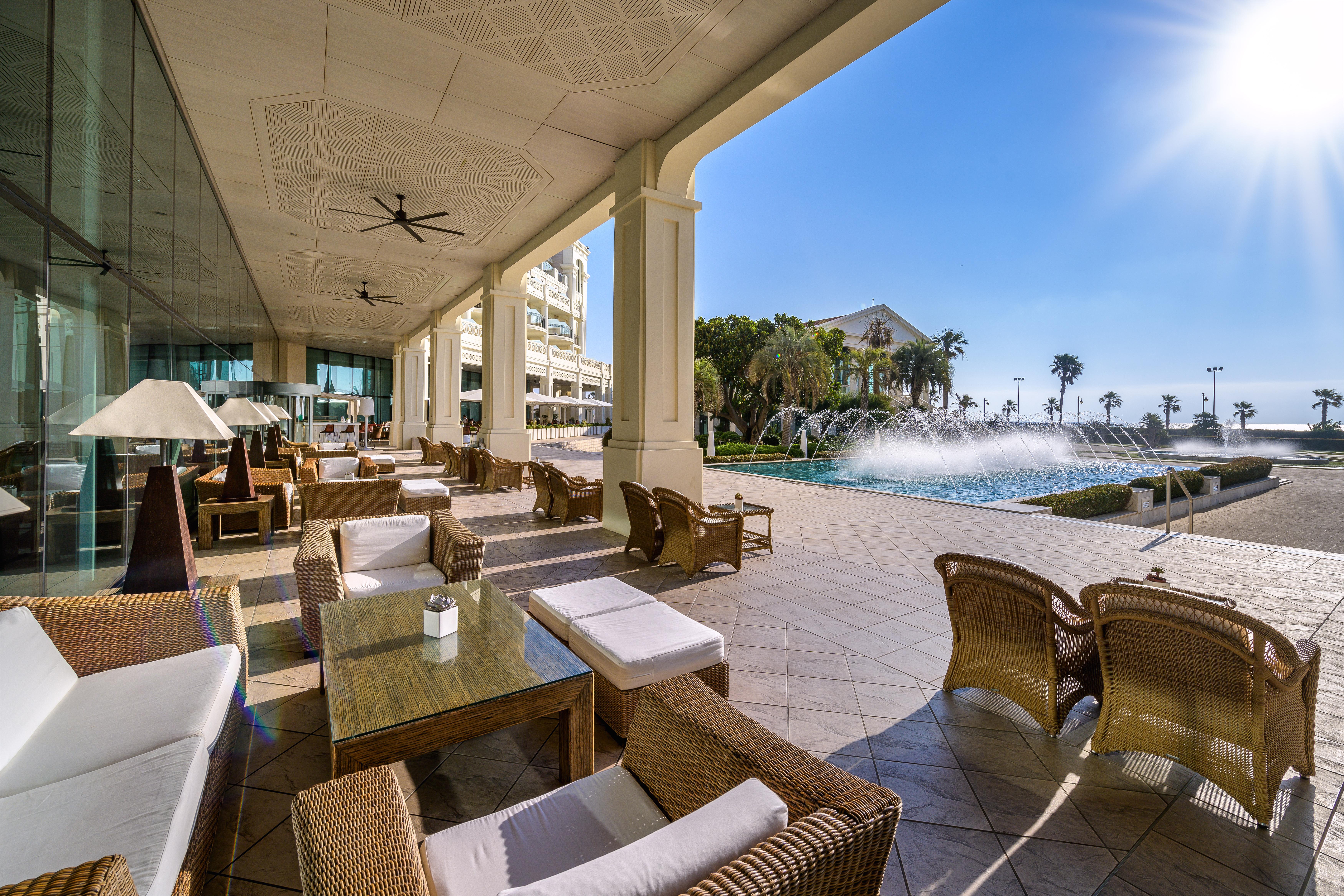 Las Arenas Balneario Resort Valenza Esterno foto The Westin Athens