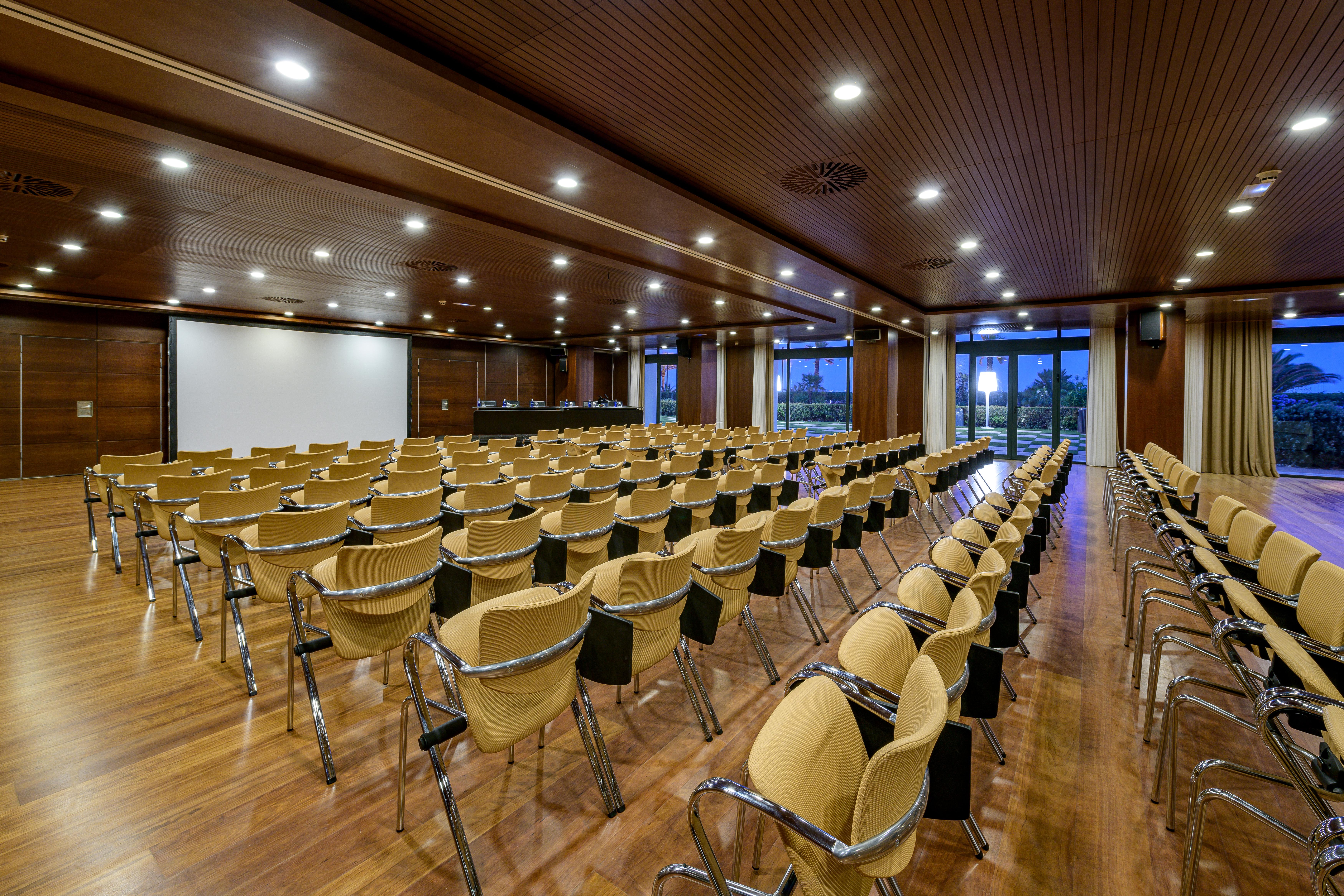 Las Arenas Balneario Resort Valenza Esterno foto The main conference room