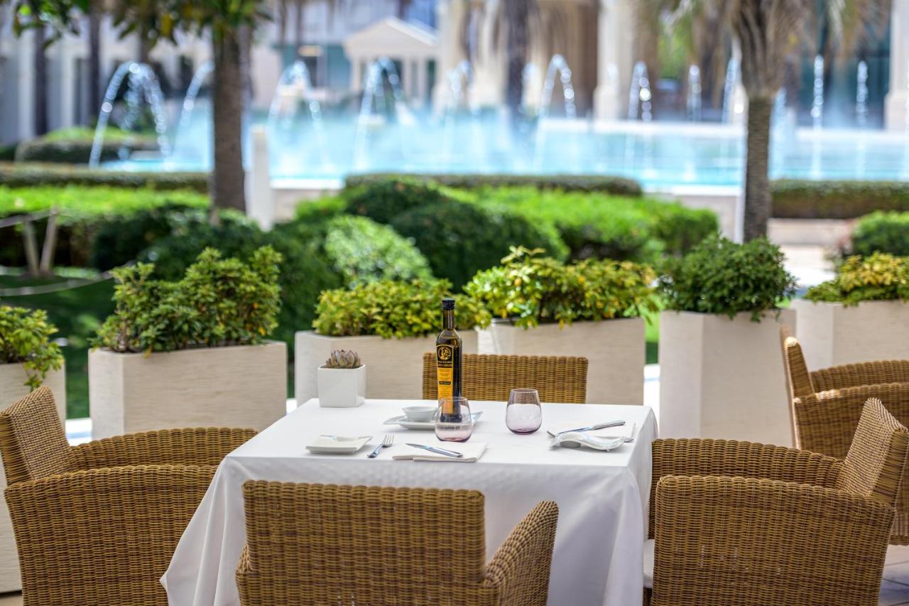 Las Arenas Balneario Resort Valenza Esterno foto The Pool Bar